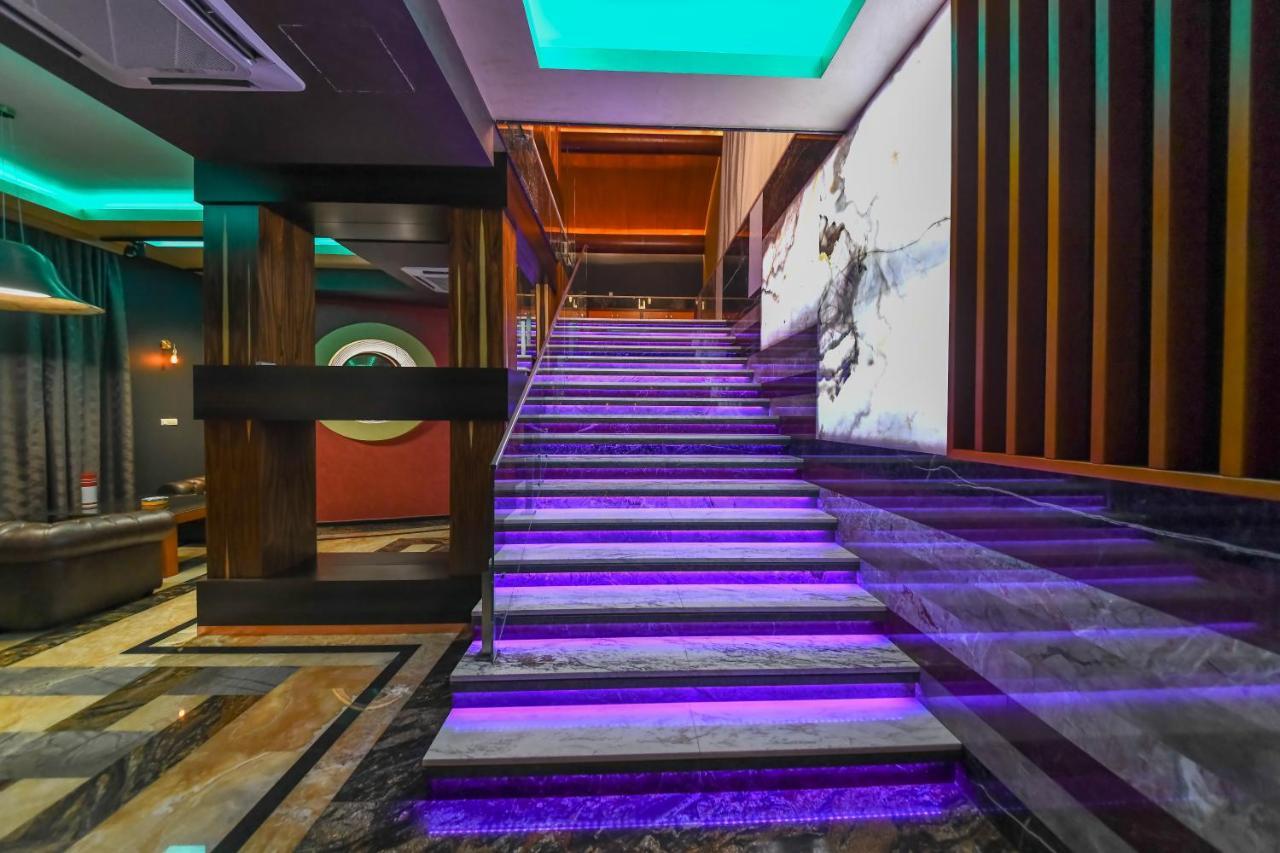 Hotel Havana Loznica Exterior foto