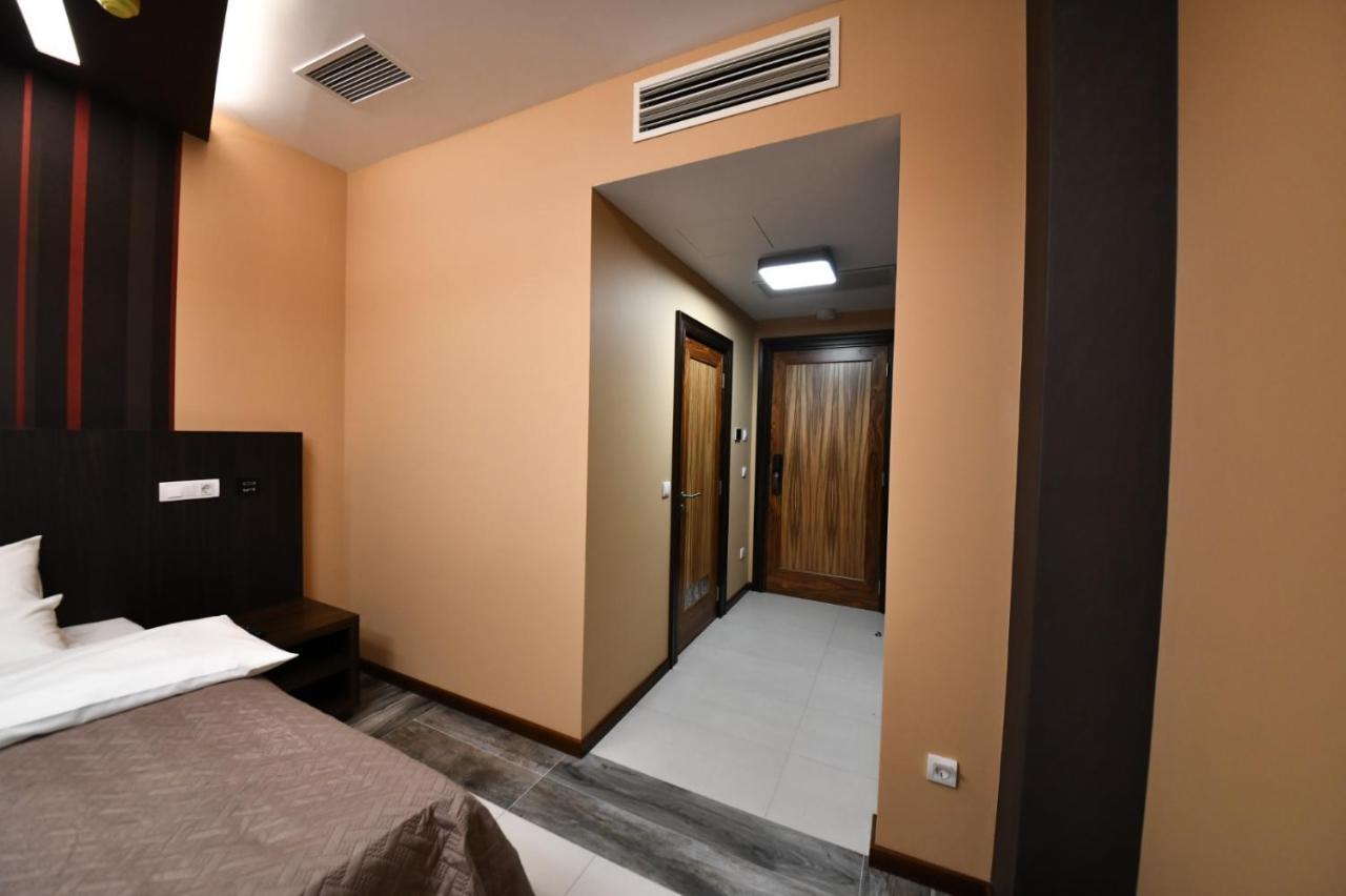 Hotel Havana Loznica Exterior foto